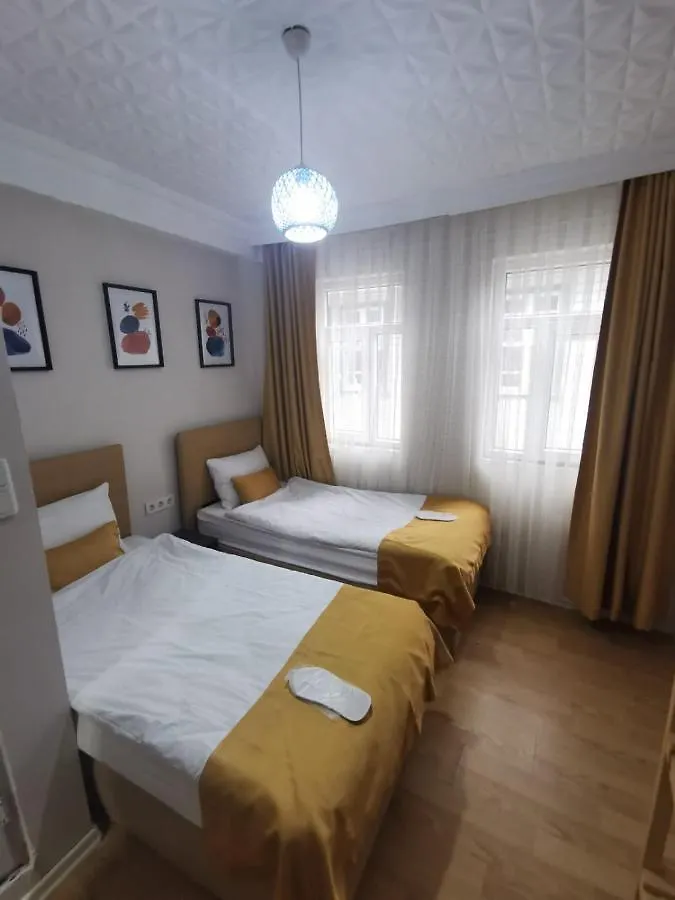 Отель Konut Wooden House Стамбул 2*,  Турция
