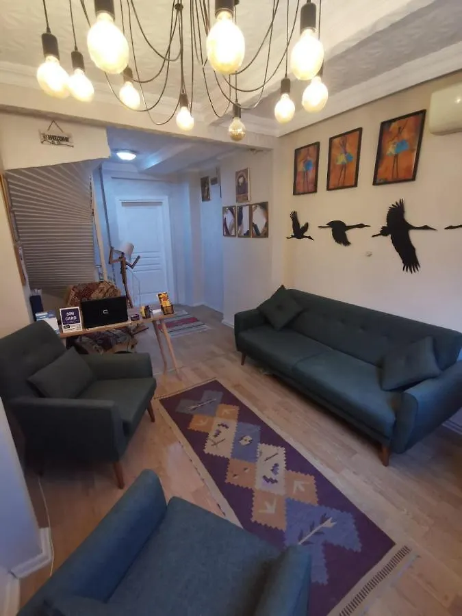 Отель Konut Wooden House Стамбул