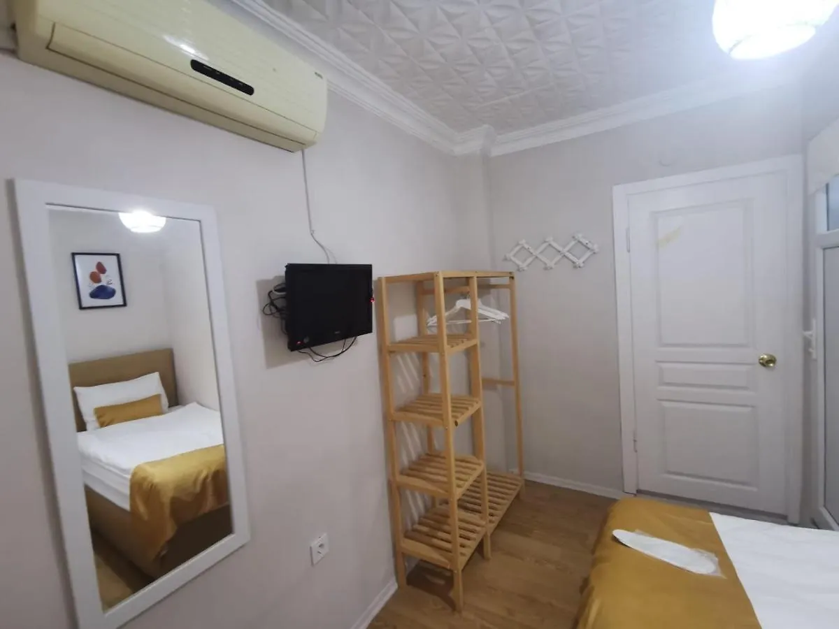 Отель Konut Wooden House Стамбул